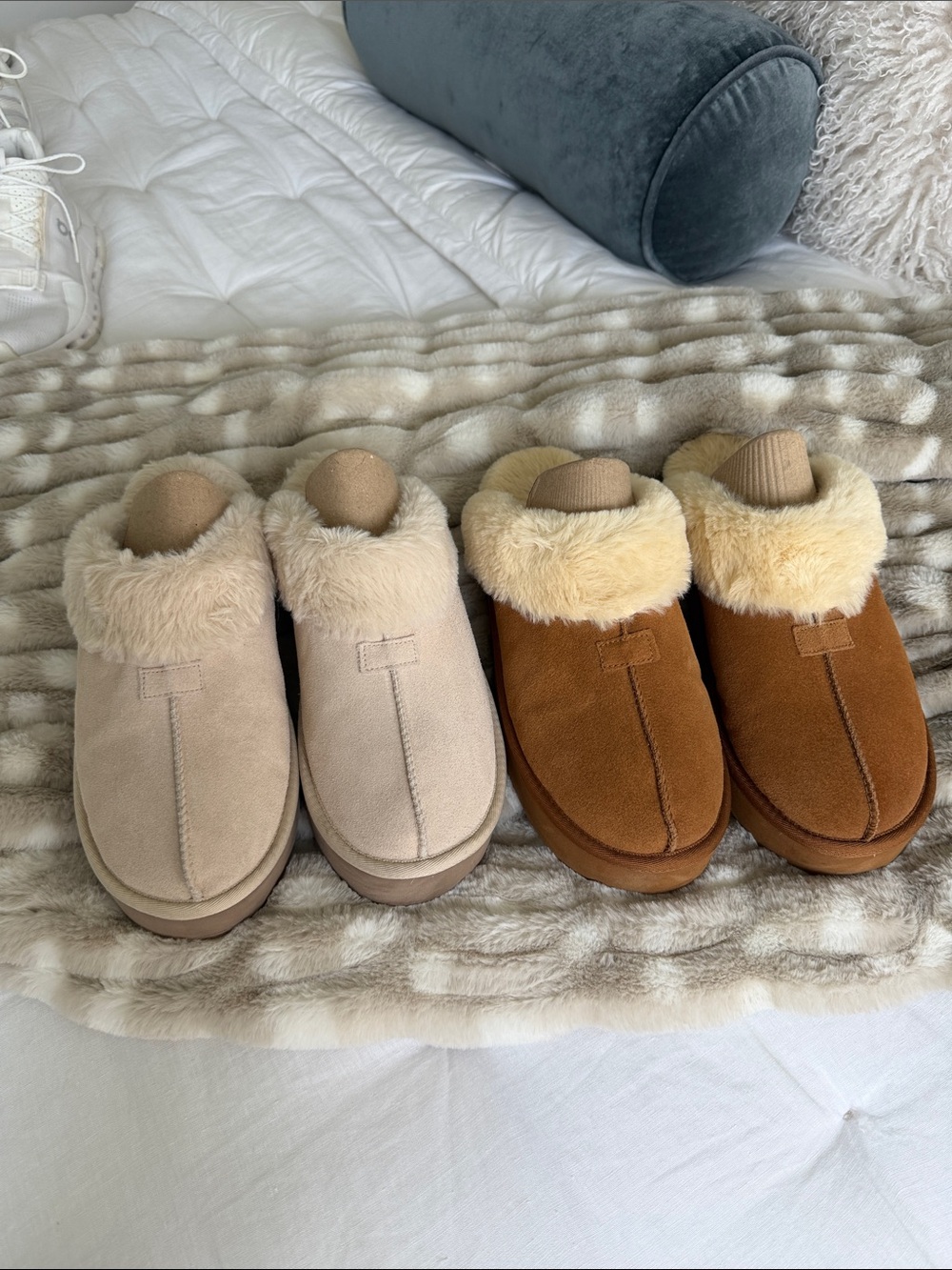 Joyspun Slides. Set of two pair